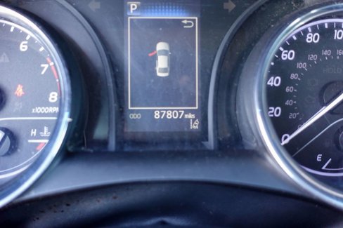 Used 2019 Toyota Camry L image 16