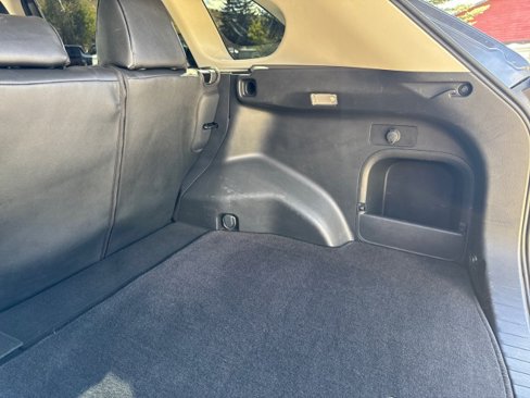 Used 2019 Toyota RAV4 XLE image 39