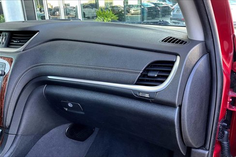 Used 2014 Chevrolet Traverse LT image 15