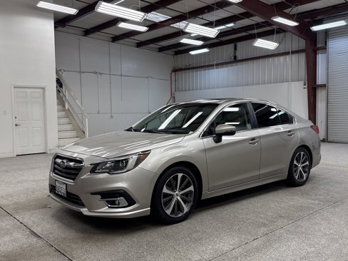 Used 2018 Subaru Legacy 2.5i Limited image 1