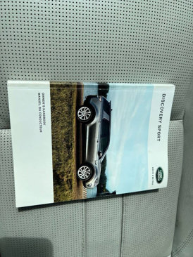 Used 2016 Land Rover Discovery Sport HSE image 17