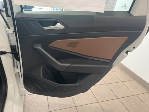 New 2025 Volkswagen Jetta SEL image 18