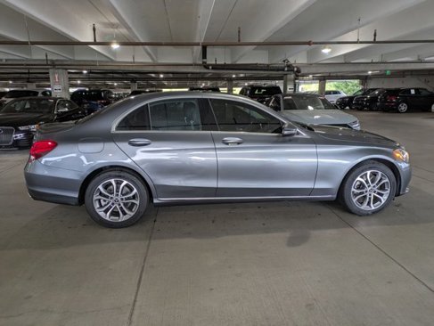 Used 2017 Mercedes-Benz C 300 4MATIC Sedan image 4