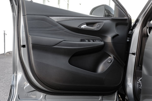 New 2025 Buick Envista Sport Touring w/ Convenience I Package image 13
