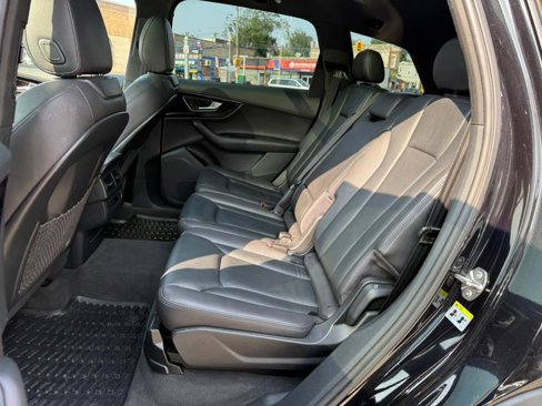 Used 2017 Audi Q7 3.0T Premium Plus image 9