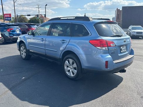Used 2012 Subaru Outback 2.5i Premium w/ All-Weather Pkg image 5