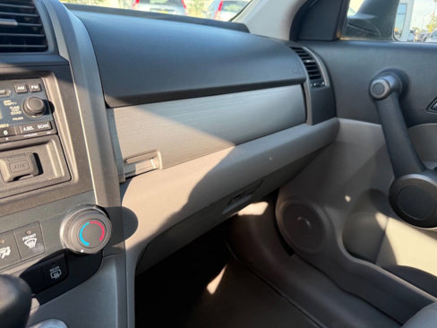Used 2011 Honda CR-V LX image 19