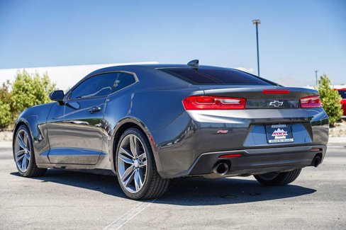 Used 2018 Chevrolet Camaro LT image 8