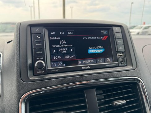 Used 2017 Dodge Grand Caravan GT image 20