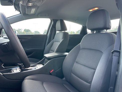 Used 2023 Chevrolet Malibu LT w/ Driver Confidence Package image 10