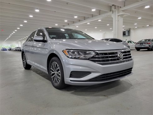 Used 2021 Volkswagen Jetta SE image 6