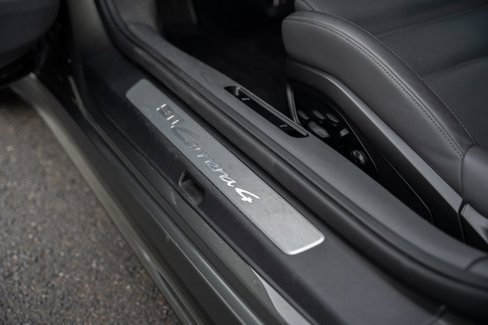 Used 2022 Porsche 911 Carrera 4 image 34