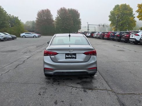 Used 2021 Hyundai Accent SEL image 7