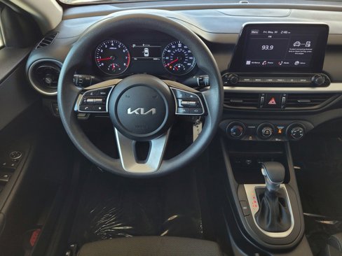 Used 2023 Kia Forte LXS image 14