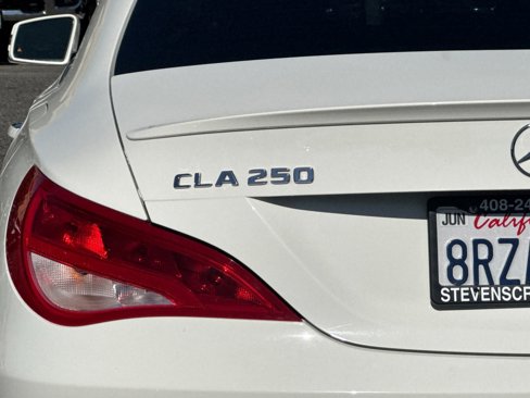 Used 2018 Mercedes-Benz CLA 250 image 26