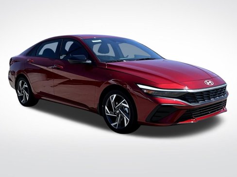 New 2025 Hyundai Elantra Sport image 3