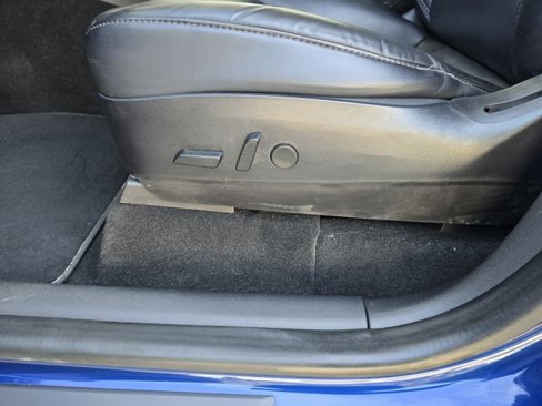 Used 2020 Tesla Model Y Long Range image 21