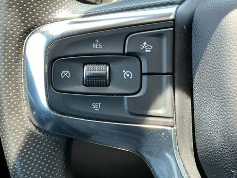Used 2023 Chevrolet Blazer LT image 19