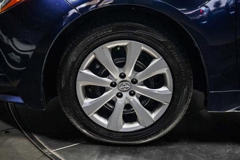 Used 2022 Toyota Corolla LE image 10