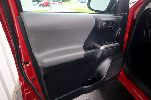 Used 2019 Toyota Tacoma SR5 image 54