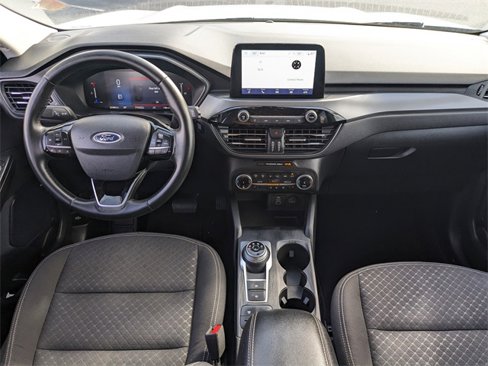 Used 2024 Ford Escape Active w/ Cold Weather Package image 14