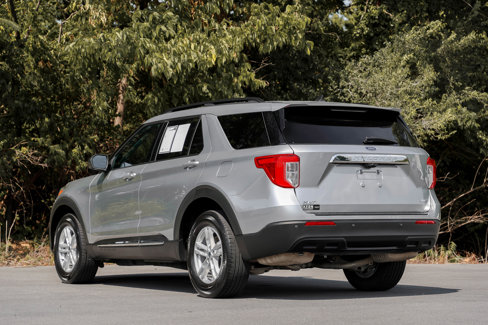 Used 2023 Ford Explorer XLT image 7