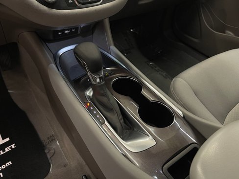 Used 2022 Chevrolet Malibu LS image 16