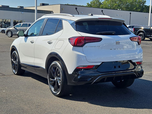 Used 2024 Buick Encore GX Sport Touring w/ Comfort Package image 7