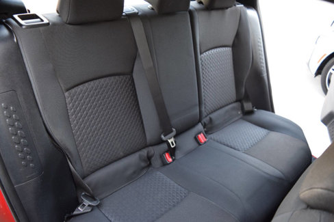 Used 2020 Toyota C-HR LE image 40