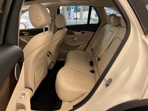 Used 2017 Mercedes-Benz GLC 300 4MATIC w/ Premium 1 Package image 34