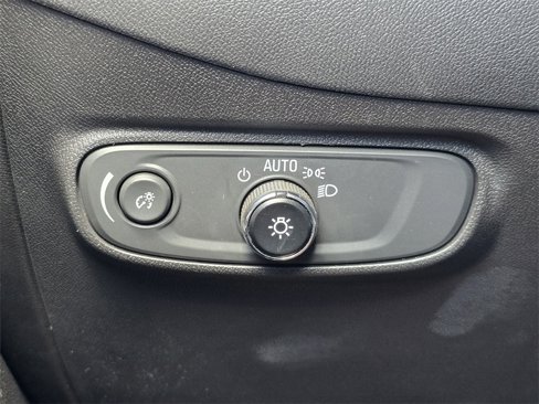 Certified 2022 Chevrolet Equinox LT image 31