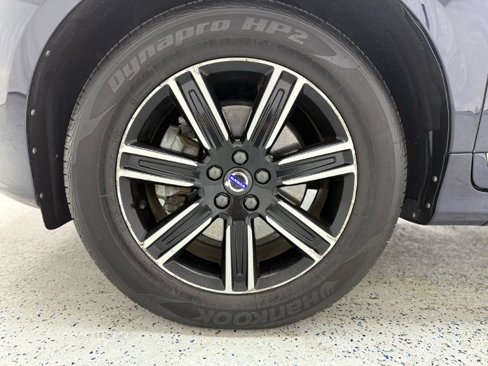 Used 2017 Volvo XC60 T5 Dynamic w/ Preferred Option Package image 36