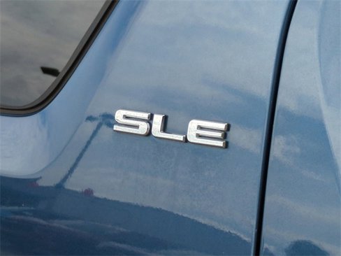 Used 2017 GMC Terrain SLE image 13