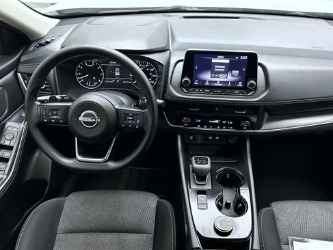 Used 2024 Nissan Rogue SV image 13