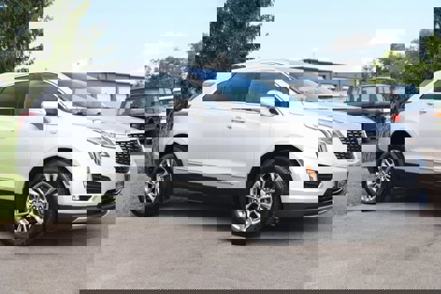 Used 2020 Cadillac XT5 Premium Luxury image 2