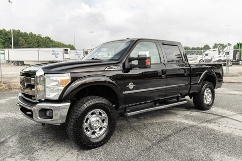 Used 2014 Ford F250 Lariat w/ Chrome Package image 2