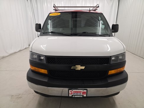 Used 2018 Chevrolet Express 3500 w/ Driver Convenience Package image 2