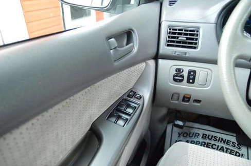 Used 2008 Toyota Sienna LE image 49