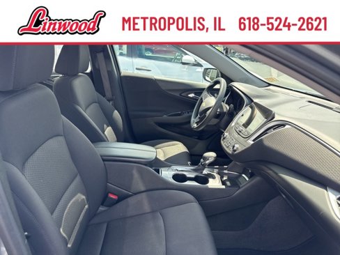 Used 2023 Chevrolet Malibu LT image 9
