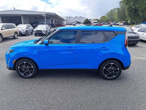 Used 2024 Kia Soul EX image 7