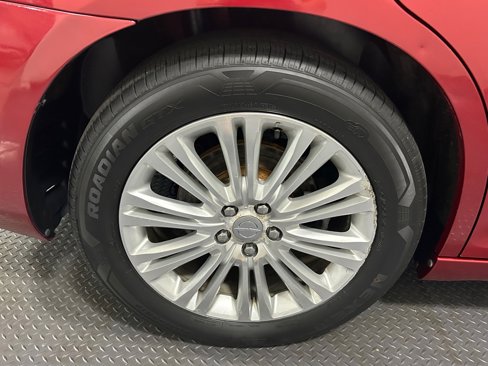 Used 2012 Chrysler 300 Limited w/ Luxury Group image 19