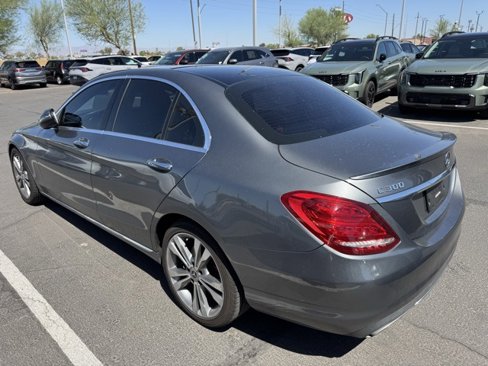 Used 2018 Mercedes-Benz C 300 Sedan image 4