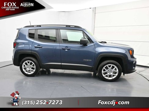 Used 2022 Jeep Renegade Latitude image 11