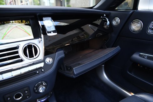 Certified 2020 Rolls-Royce Dawn image 18