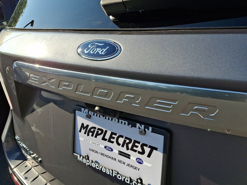 Used 2021 Ford Explorer Platinum w/ Equipment Group 601A image 33