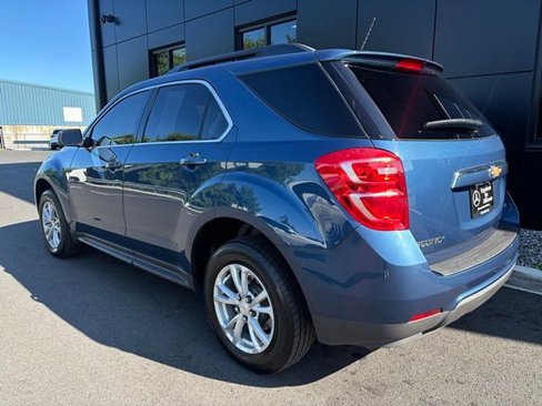 Used 2017 Chevrolet Equinox LT image 4