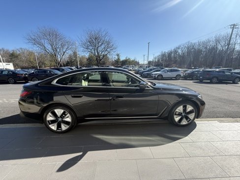 Used 2024 BMW i4 eDrive35 w/ Premium Package image 6