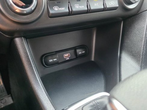 Used 2021 Kia Sportage S image 27