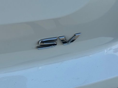 Used 2022 Nissan Pathfinder SV image 13