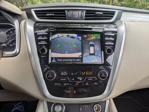 Used 2018 Nissan Murano SL w/ Moonroof Package image 16